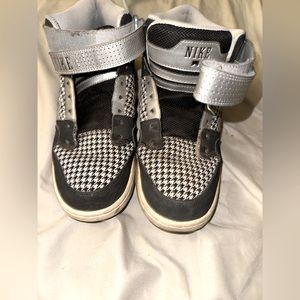 90’s Y2K high top women’s Nikes